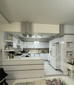 90متر آپارتمان شخصی ساز فول امکانات