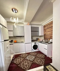 فروش آپارتمان ۸۰ متری شیک خ تهران آزادی ۴۹