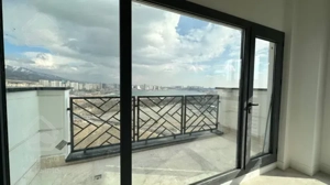 پیش خرید آپارتمان ۱۰۲ متری دو خوابه در چیتگر