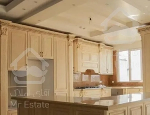 دیباجی 215 متر نوساز با پلان ژورنالی