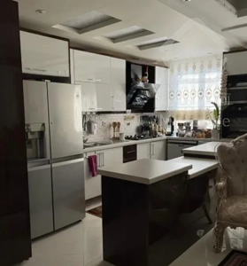 فروش اپارتمان ۸۰ متر   کم واحد فول امکانات زیر قیمت