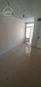 فروش اپارتمان  ۸۱متر زیر قیمت مشاعات تمیز لوکیشن بدون ضعف