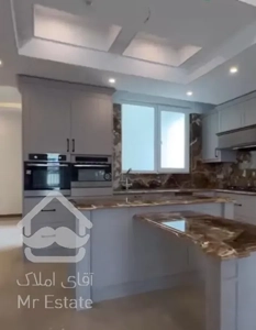 دولت 240 متری 3 طبقه یکجا