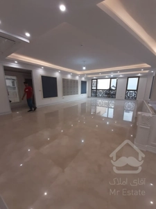 فروش 300 متری دروس