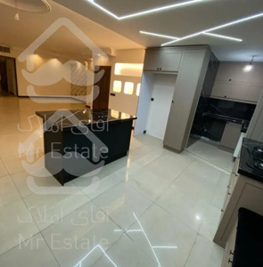 فروش 98 متری در پاسداران