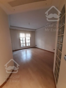 150 متر دروس بهترین لوکیشن