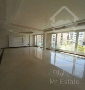 پاسداران نوساز 106 متری شیک و بی نقص