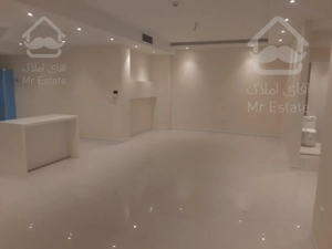 145 متر لوکیشن تاپ پاسداران