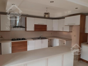 120 متر لوکیشن ناب دولت