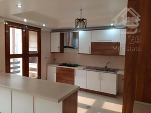 85 متر دروس طبقه چهارم