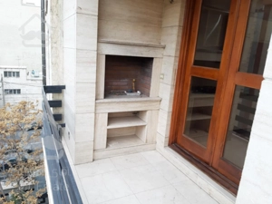 پاسداران 150 متری خوش نقشه با نور عالی