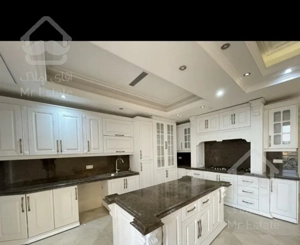 دروس 215 متر لوکیشن تاپ کلید نخورده