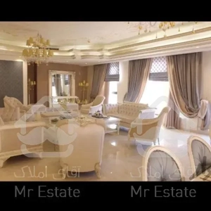 ۸۰ متر*زیر قیمت منطقه*پونک