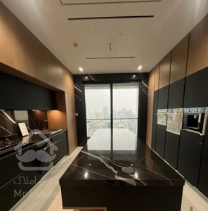 پیش فروش 130 متر در پاسداران