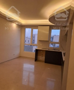 آپارتمان 61 متری * نوساز * رو به آفتاب