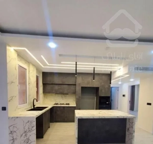 فروش اپارتمان۸۷ متر زیر قیمت سالن پرده خور نور و نقشه عالی