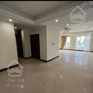 ۹۵ متر فول امکانات رو به آفتاب در شهر زیبا