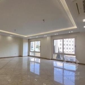 ۷۰ متر فول رو به آفتاب در بلوار فردوس