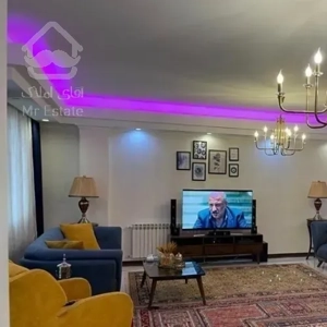 فروش اپارتمان۷۸ متر زیر قیمت سالن پرده خور نور و نقشه عالی