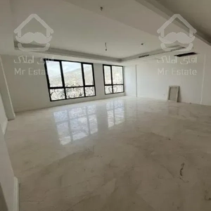 ۱۰۸متر / تک واحدی / چهار باغ