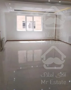 ۹۰متر / سالن پرده خور / زیر قیمت