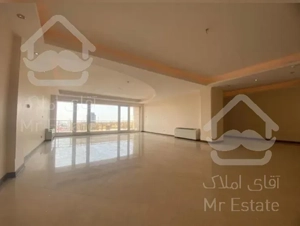 173 متر، دیزاین شده، سازنده به‌نام