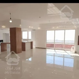 ۱۱۰ متر*ملک شمالی سالن پرده خور به جنوب*طوقانی