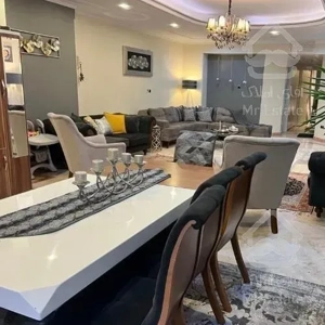 فروش اپارتمان76 متری*پونک*سالن پرده خور رو به جنوب