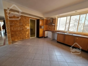 آگهری اپارتمان 210 متری در فرمانیه