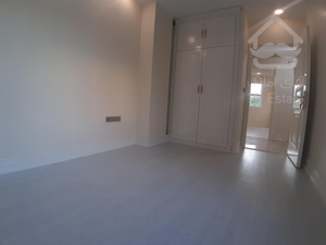 300 متر قلب پاسداران * تک واحدی *