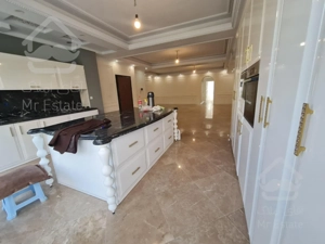 اجاره اپارتمان 165 متری در فرمانیه