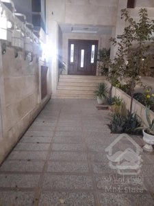 اپارتمان ۲۰۰ متر نوساز / ۲ پارکینگ سندی / تک واحدی / فرساد شرقی