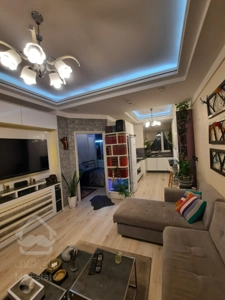 آپارتمان ۵۰ متری ویو دار فردوس شرق