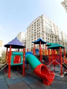 ۱۳۰ متر قابلیت سه خواب کاخ لوکس رونیکا