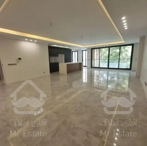 ۲۰۴ متر، ۵ ساله، مشابه نوساز، ۴ پارکینگ، ویوی کل شهر