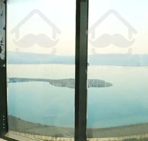 یک قدمی دریاچه چیتگر/زیر قیمت/ویو ابدی دریاچه و پارک جنگلی