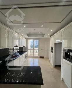 ۸۰متر غرق نور روبه آفتاب