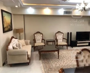 ۹۳ متر*دو کله نورگیر*ویو دار*شهران