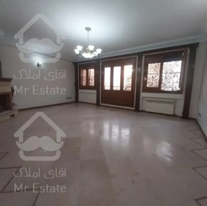 ۱۸۸ متر، مشاعات آبی فعال، مناسب سرمایه‌گذاری و بازسازی