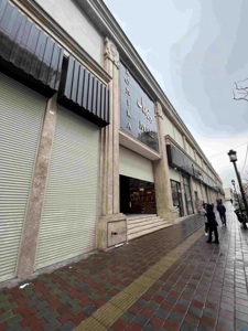 رهن و اجاره واحد تجاری 33 متری با شرایط استثنایی در مرکز خرید رونیکا مال