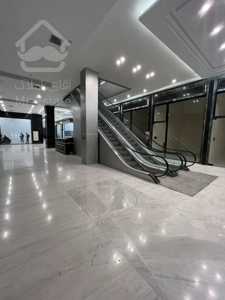 اجاره واحد تجاری 34 متری در مرکز خرید رونیکامال