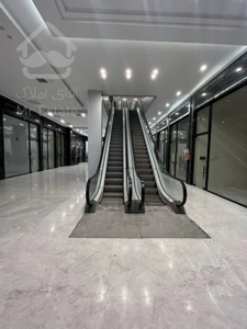 40 متر مغازه تجاری در رونیکا مال