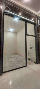 اجاره باب مغازه 16 متر رونیکامال در هروی