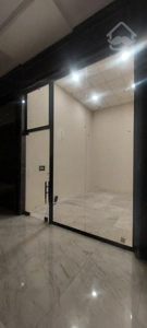 اجاره باب مغازه 19 متر رونیکامال در هروی