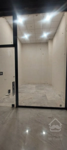 پیش فروش واحد تجاری 32 متری با شرایط اقساطی در بلوار میرزابابایی