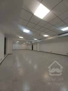 فروش واحد81متری اداری/سند اداری/فول امکانات/پارکینگ/اقساط