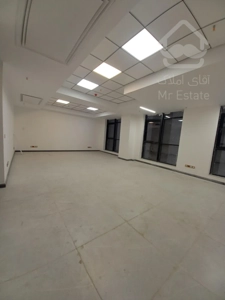 فروش ویژه واحد اداری 81 متری در رونیکاپالاس غروی