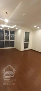 ۱۰۷ متر/نوساز کلید نخورده/دو پارکینگ سندی/رو به آفتاب