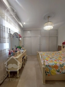 پیروزی ، پورمند ، 131متر ، تکواحدی ،رو به آفتاب جنوب