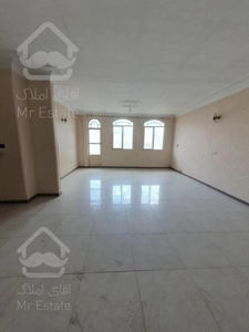 ۱۱۰ متر آپارتمان مسکونی شهرک راه آهن یاس